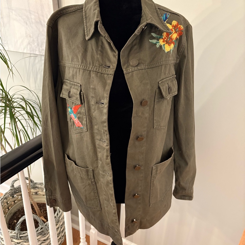 Who What Wear Olive Utility Jacket with Floral Embroidery Size Large